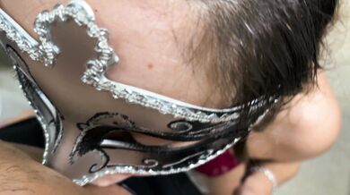 I DEEPTHROATED HER IN THE BATHROOM AND EJACULATED ALL OVER MY