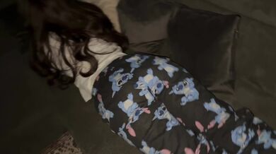 Orient teen have a wonderfull night in her pjamas