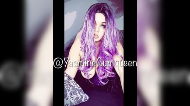 I suck him like a bitch, he puts a first load in my mouth, fucks me, then ends up in a facial