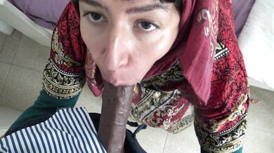 A turkish prostitute in Berlin doesn't mind having sex with blacks