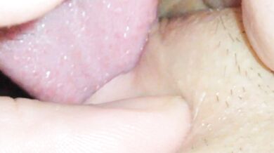 *cosplay* La gamer girl gioca con il cazzo,guarda come come gode quando gli lecco la figa