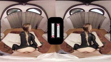 Teen Blonde Katniss Fulfills Her Fuck Fantasy HUNGER GAMES A XXX