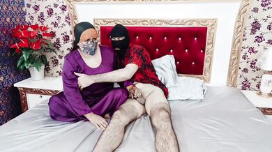 Pakistani House Owner Hard Rough Fucked with her House Maid