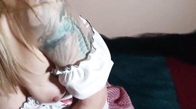 DOUBLE CUM for Halloween, Little SEXY Riding Hood SUCKs this COCK cums twice in a few minutes !!