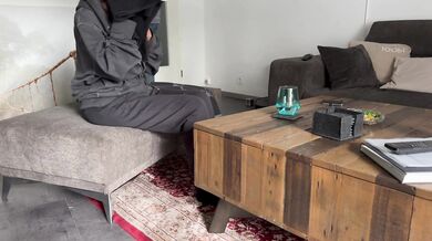 Homeless turkish girl wanna steal my pocket, i fuck her