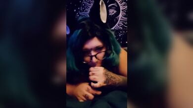 NerdyGothCurves Sucks Your Cock While You Play Dauntless