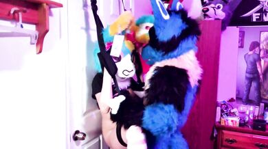 Piperthebun gets breed by Sucario on a Doorswing