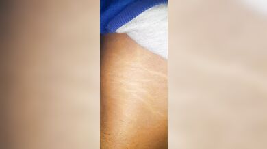 كانشوف العسل كايتقطر بحال هاكا ماكنسخاش ولكن مكايس عليها