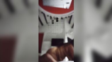 اجا عندي صاحب البيت قلتلو مافي ايجار في فقط كس ،ناكني وهو فرحان ويقولي البيت بيتك ????????????????‍