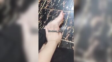 عند مشاهدتك لهذا الفيديو تأكد سوف تركع لي أيها العبد السليف