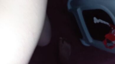 جنده کس تنگ قبول میکنه مشتری آب کیر بریزه توش - bitch creampie