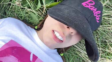 Oh no! He peed in Barbie's ass - Barbie Behind The Scenes