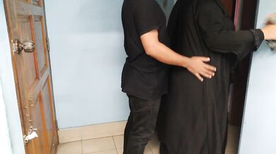 سخيف بلدي بصورة عاهرة مصر المعلم قبل الذهاب إلى الكلية - Fucking Slutty Egyptian