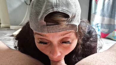 Snapback blowjob