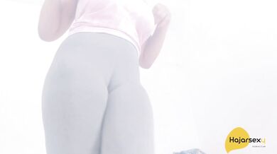 فيديو مغربية كتكفت ل عشيقها الاماراتي 