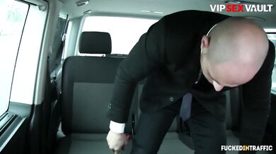 LA NOVICE - Perfect Ass Czech Babe Is In Need For A Quick Taxi Fuck - AMATEUR EURO