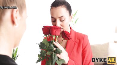 DYKE4K. Torn pantyhose help sweet chicks to get access to their wet pussies