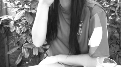 (DIA ITA) TIFOSA ITALIANA si fa INCULARE nel BAGNO DEL BAR per la sconfitta dell'Italia