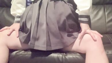 【中出し】パンチラセーラー服コスプレ