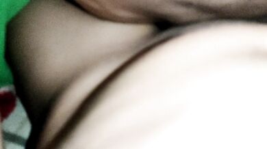 اححح ???? على قحبة عندي خلاتني نجيبو زملاتني غي بالهضرة المزمولة ???????? صوت واضح جدا