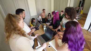 Enorme orgie à 9 entre collègues de travail - Orgie Française - Paranormal Activi’titties 4/4