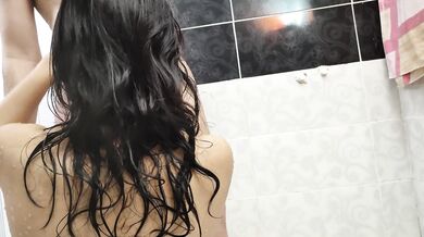 bathroom sex turkish uvey anne konuşmalı değil içime boşaldı hamam da sex