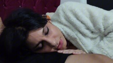 Sonho de sexo com minha madrasta gostosa me faz gozar dentro dela