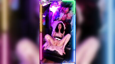 Ms claus is cumming for you.