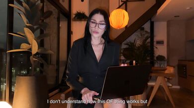 Psychologist Miss Ary gives hardcore sex therapy to her patient | POV