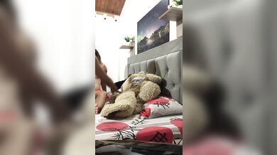 My friends get horny and make a video masturbating