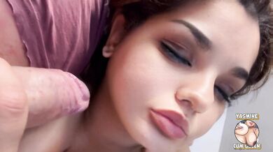 Sensual blowjob from a curvygirl with an angelic face and exceptional boobs