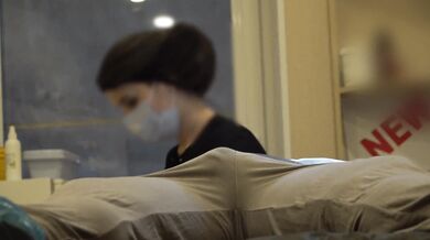 Bulge dick flash at a beautician appointment