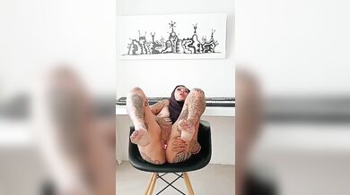 فيديو حصري للراقصة المصرية مشهورة مصدقتش إنها مصرية حتى سمعتها بتتكلم