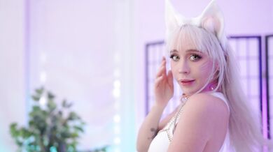 Double penetration with two huge dildos and juicy pussyfuck AliceBong