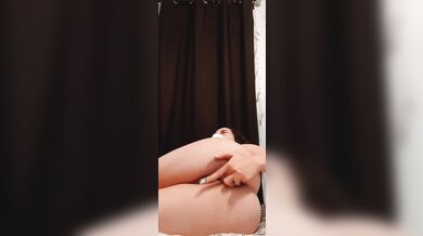 Slim big boobs brunette wearing butt plug cums hard