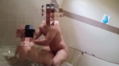 المهبل العربي الأبيض????Hard sex in the Moroccan jacuzzi????????