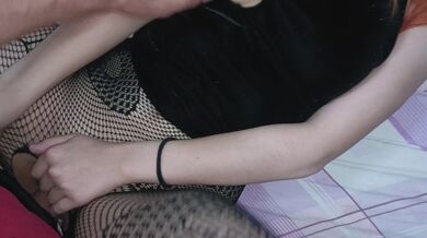 بعد سهرة وحفلة حامية ياخذني حبيبي للسرير ينيكني Romantic Sex