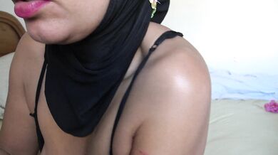 باورم نمی شود که فریب خوردم و دست خودم را باز کردم Iranian wife wants anal FARSI DIRTY TALK