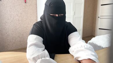 My stepmom in pantyhose sits live on web chat