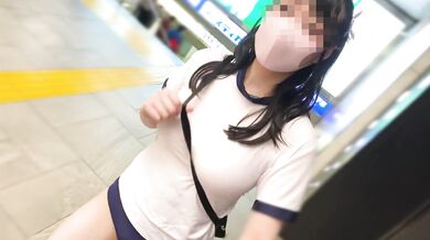 I went running in Ikebukuro with no bra, big tits gym clothes and bloomers and wearing a toy.