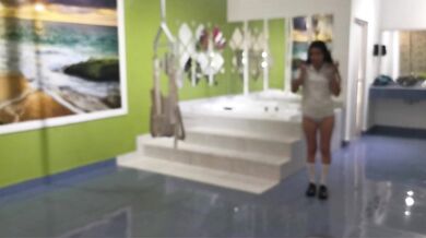 Novia colegiala amateur se desnuda para mi después de clases