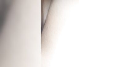 بنت متقوبة كتقرا فالجامعة ???? تعرفت عليها فالطرام وسعتها